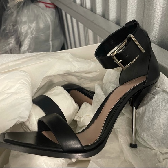Authentic Alexander McQueen Sandals NWOT - Picture 8 of 8